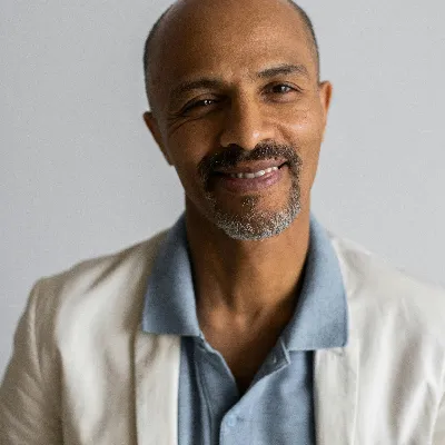 Client Aman's testimonial for professional and discreet male-to-male massage in Greater Kailash.