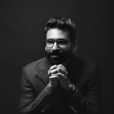 Anil Verma's feedback on doorstep male-to-male massage service in Saket, Delhi, focusing on relaxation oils.