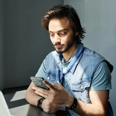 Sameer P sharing experience of hot stone therapy in Vasant Kunj Delhi.