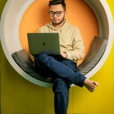 Customer review for professional male-to-male massage at home in Saket Delhi.