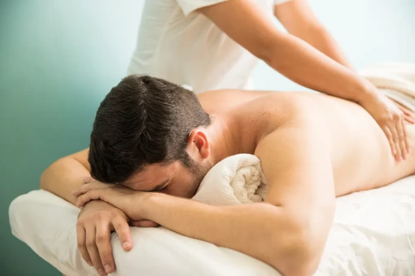 Authentic male-to-male full-body massage services in South Extension, Delhi, for professionals and travelers seeking privacy.