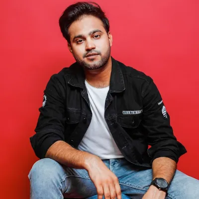 Client testimonial for Swedish full body massage in Connaught Place, Delhi, highlighting professional male therapist experience.