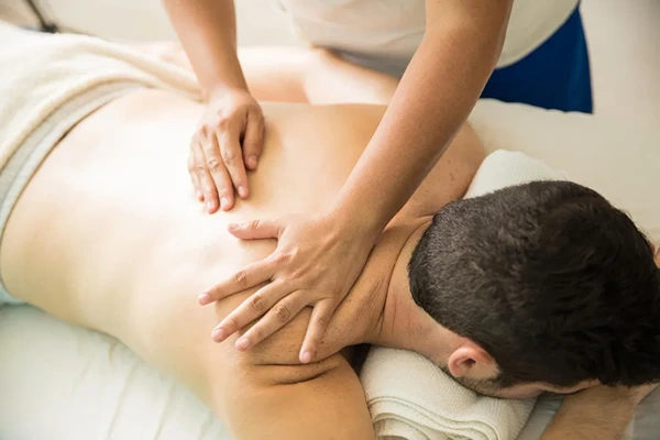 Holistic male-to-male massage therapy in Vasant Kunj for mental clarity and physical relaxation.