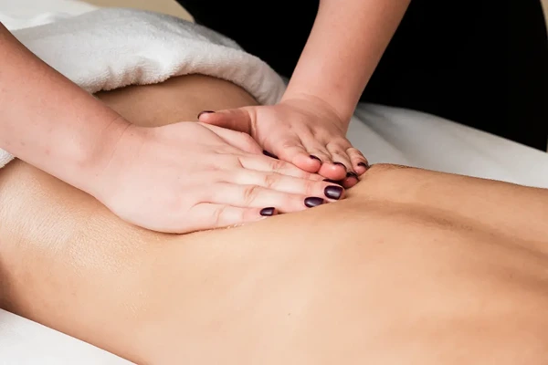 Gentle Swedish massage in Delhi NCR featuring long strokes for full-body relaxation and improved blood flow.