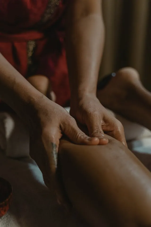 Thai massage stretching techniques in Delhi NCR to improve body flexibility and relieve muscle stiffness from long work hours.